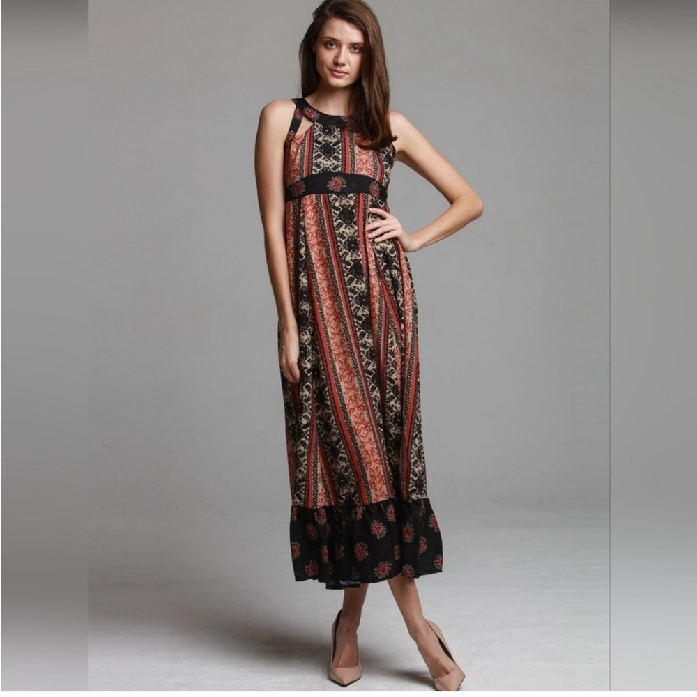 Free People You Made My Day Black Rust Boho
Lace Up Back Maxi Dress